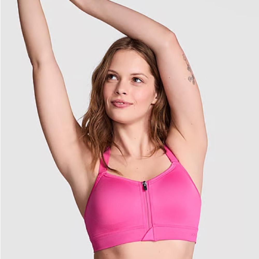 PINK Victoria’s Secret Front-Zip Sports Bra